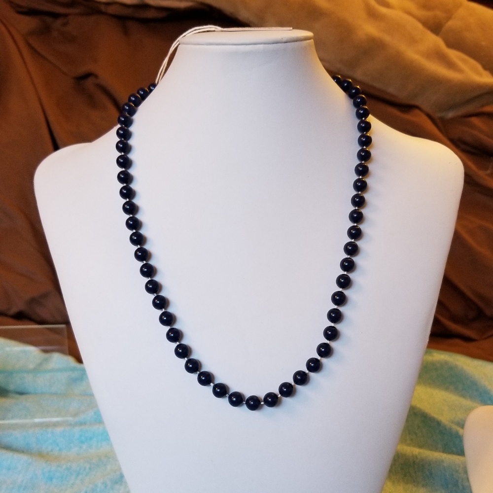 NWT Handmade Dk Blue Acrylic Pearl Necklace